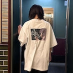 じとめちゃん✕夜スミ コラボTシャツ White
