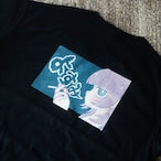 じとめちゃん✕夜スミ コラボTシャツ Black